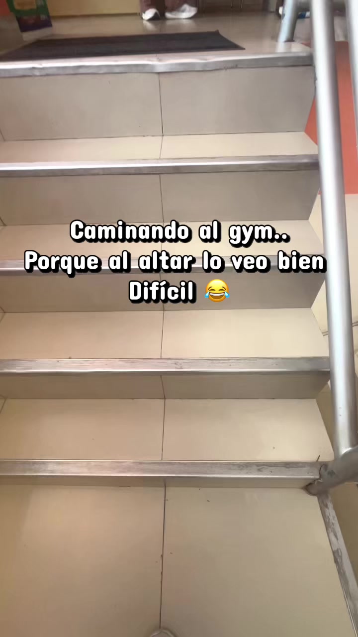@Mía Gia 🌈🩷💜
