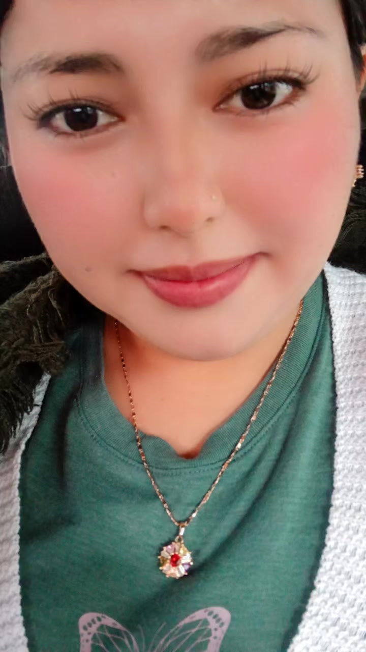 @deysi hermosa 🇧🇴🇳🇬💝💝💘💙