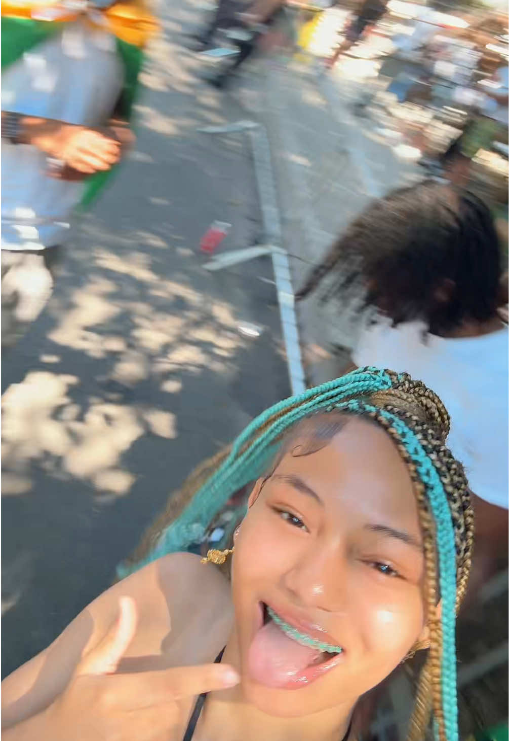 @Taniaa