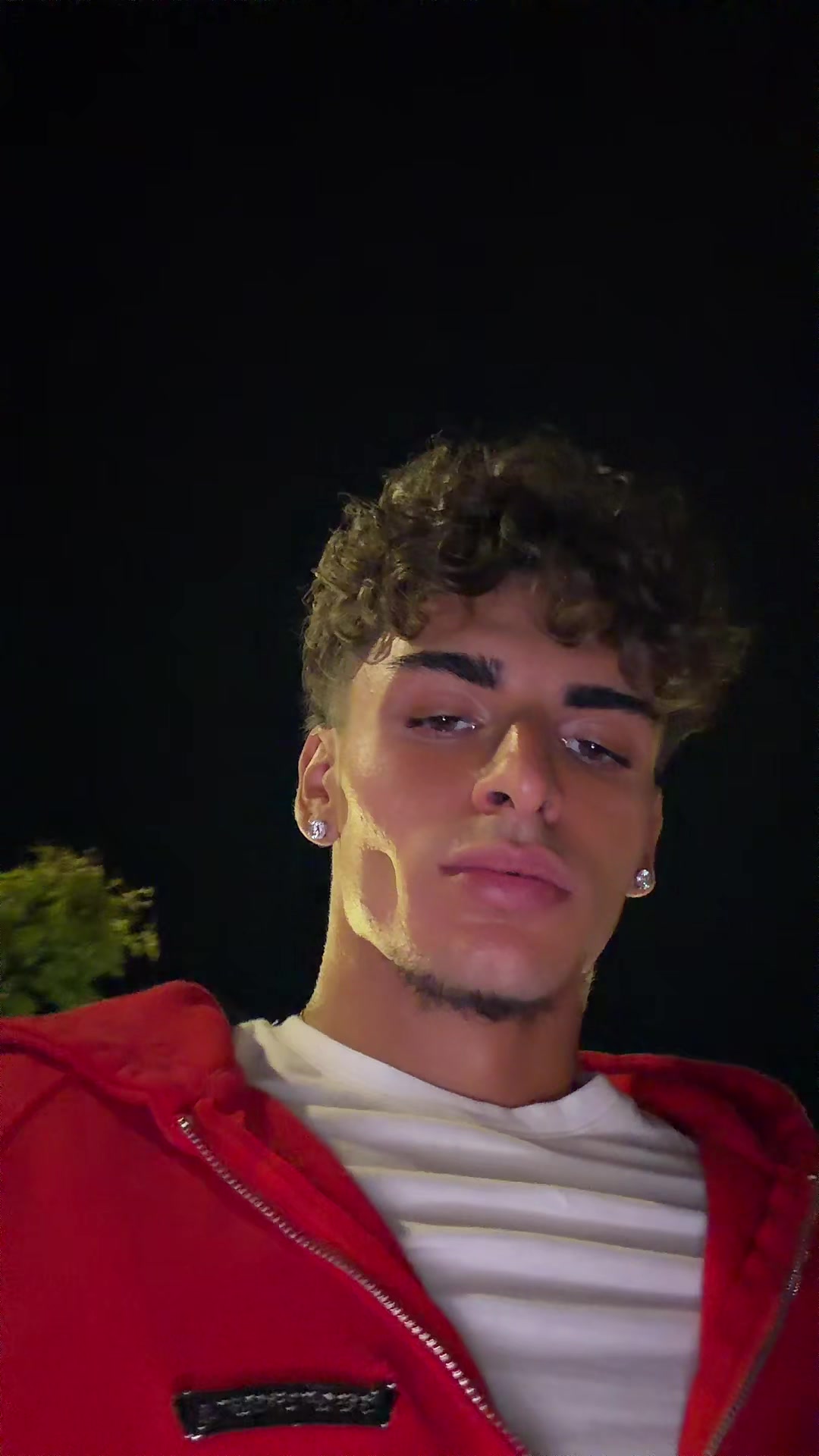 @chris.nikoo