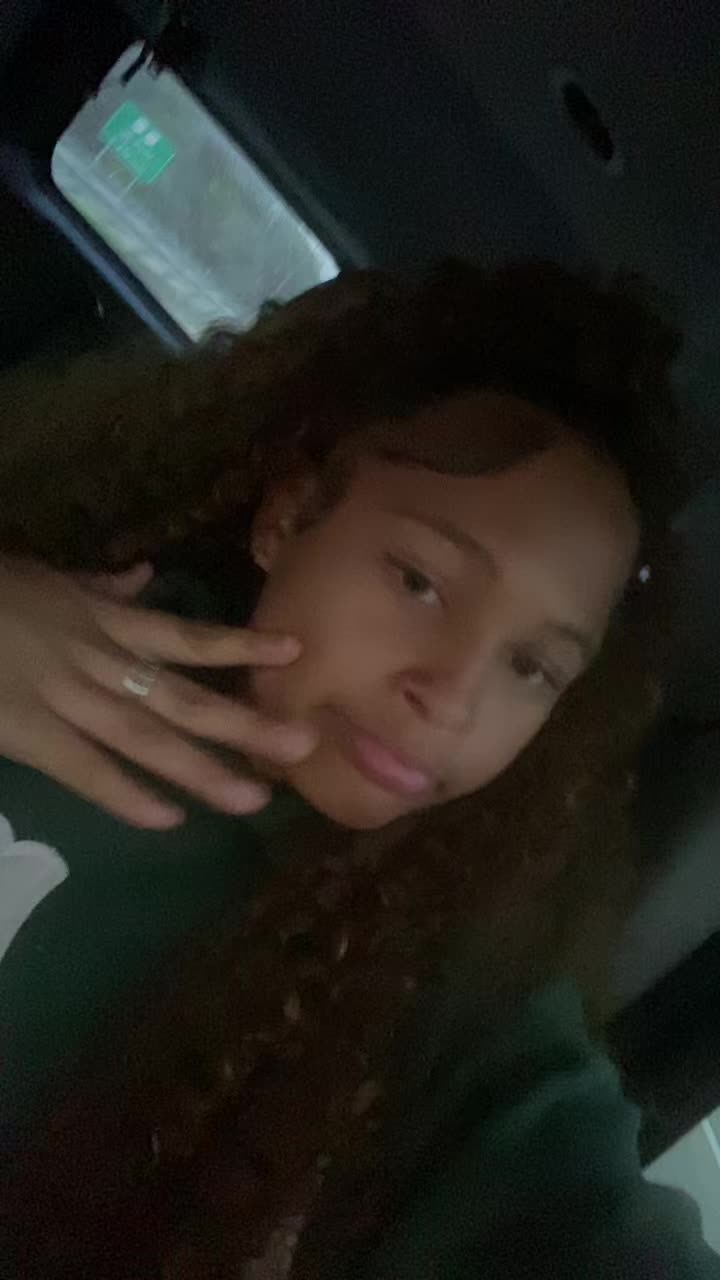 @adoreee.laura
