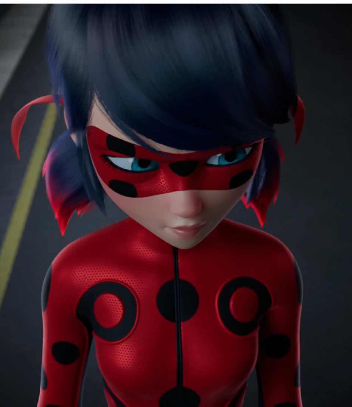 @miraculouzee