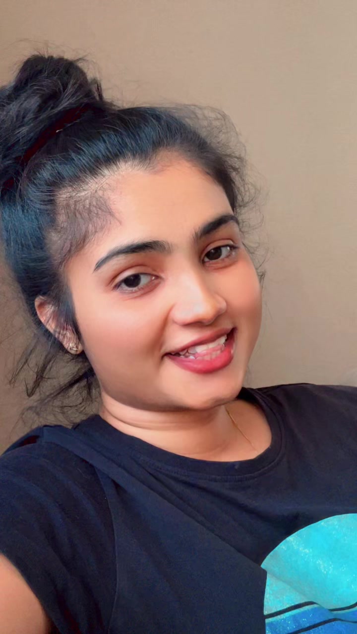 @𝘾𝙝𝙖𝙩𝙝𝙪🌷🌿🌹