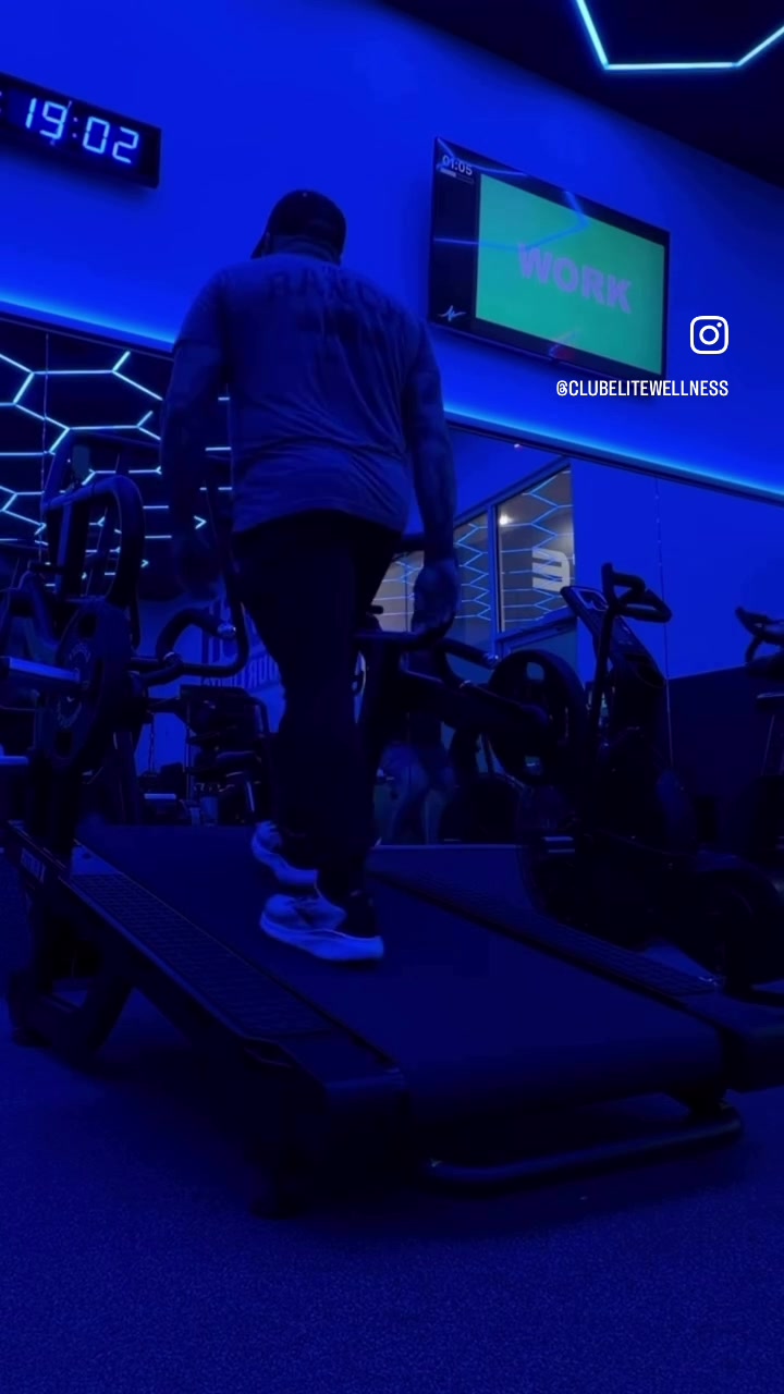 @Club Elite