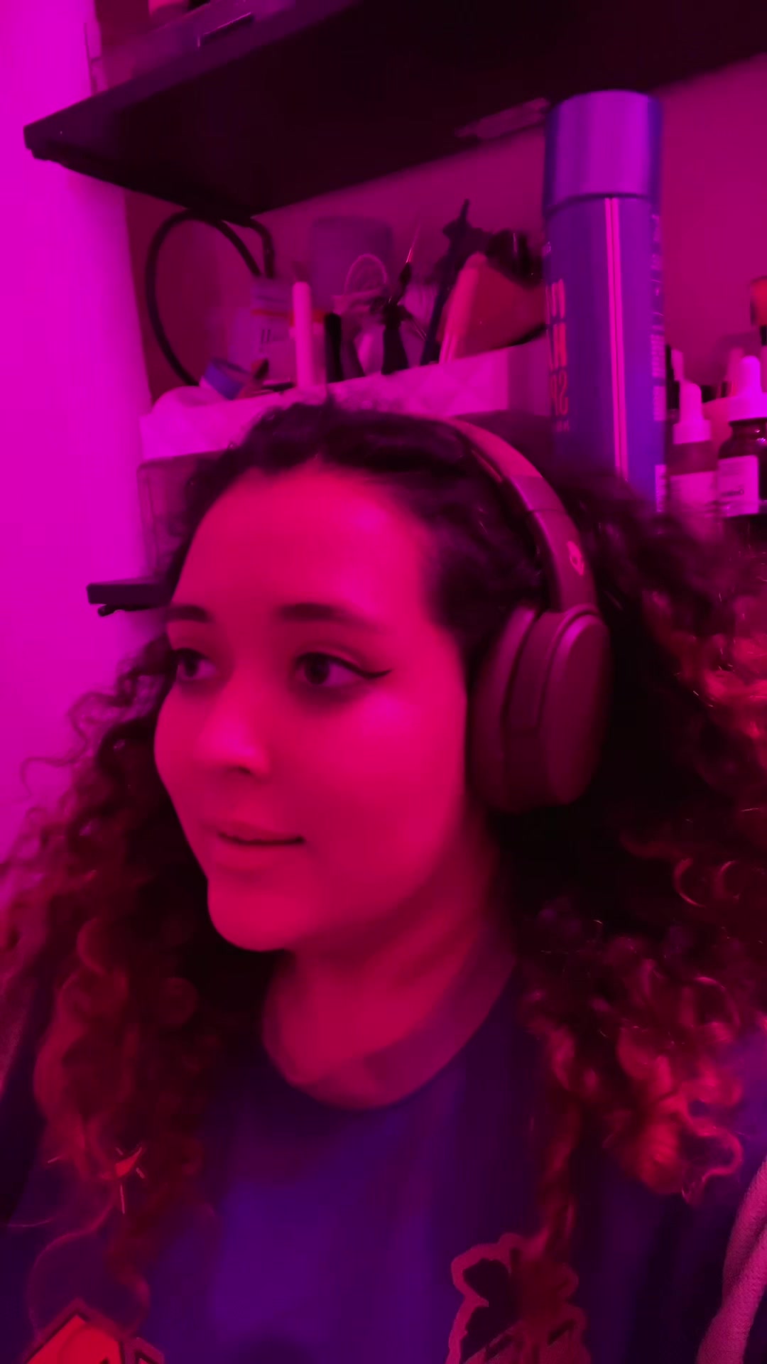@xox_nerdynikki_xox