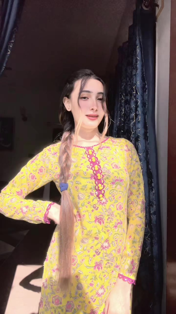 @Dania khan🎀