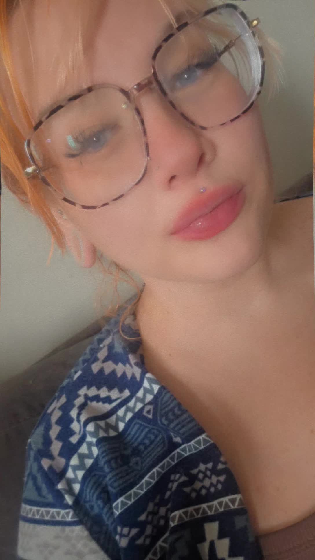 @AshTooks