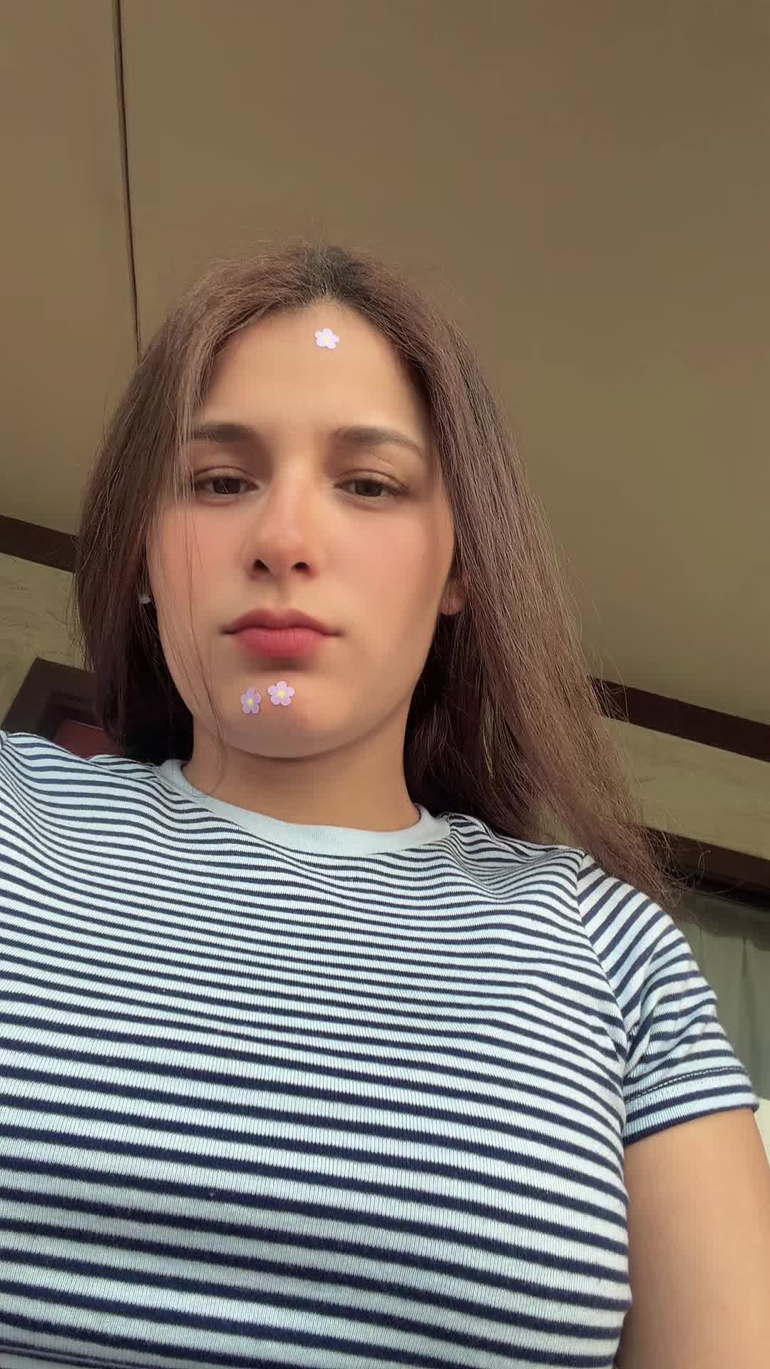 @Maria zuniga