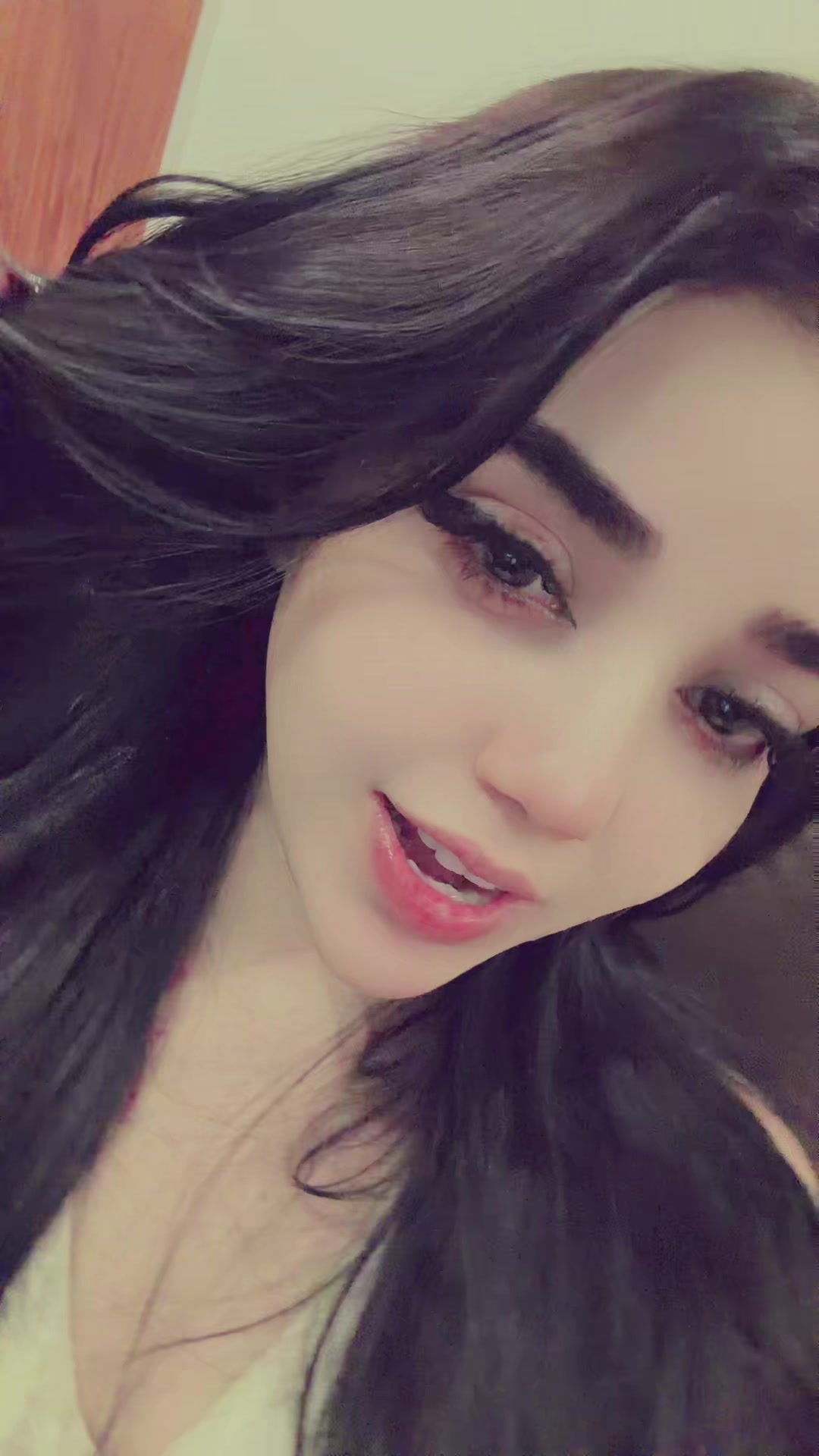 @nainaakbar8