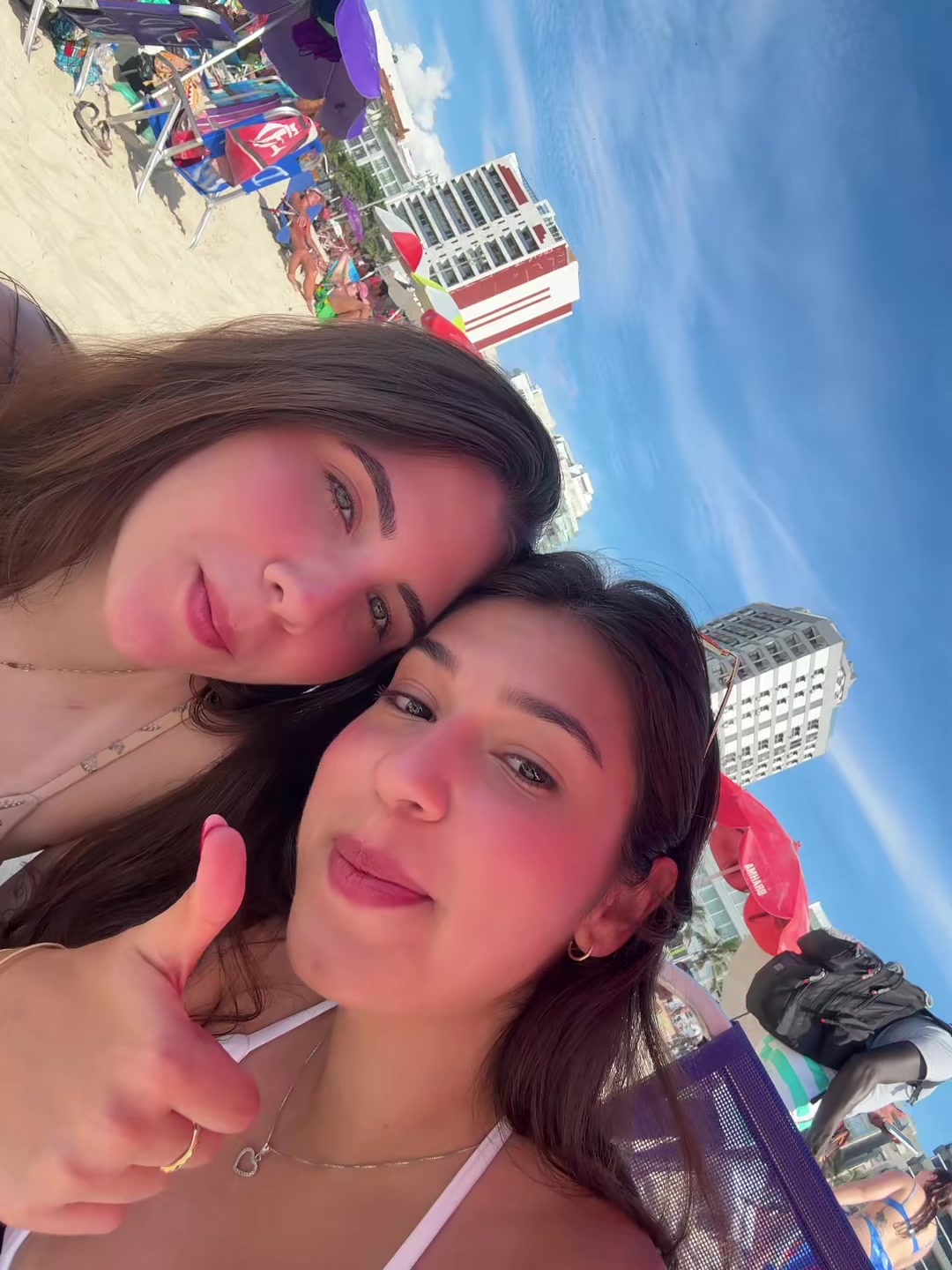 @Ana Clara
