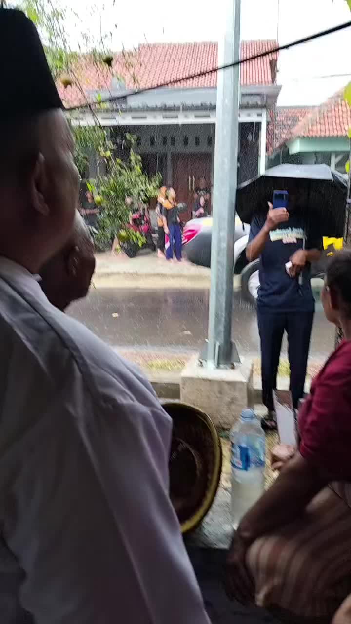 @mukidi