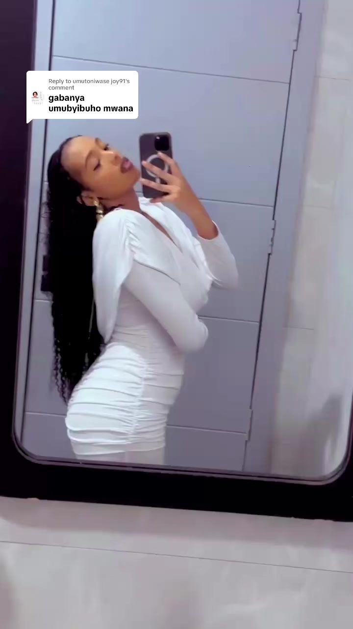 @Latifa🇷🇼