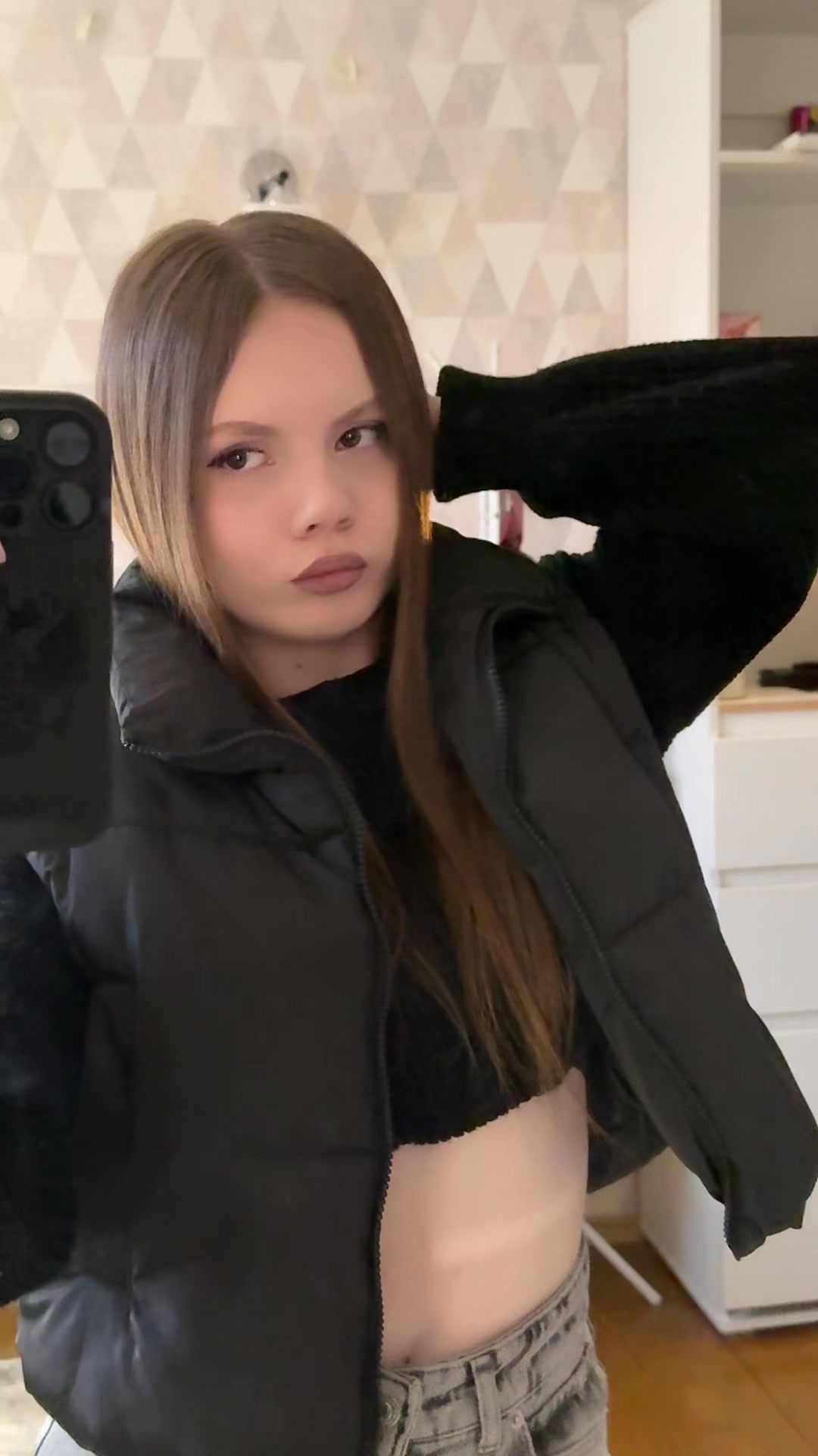 @glrvrnn