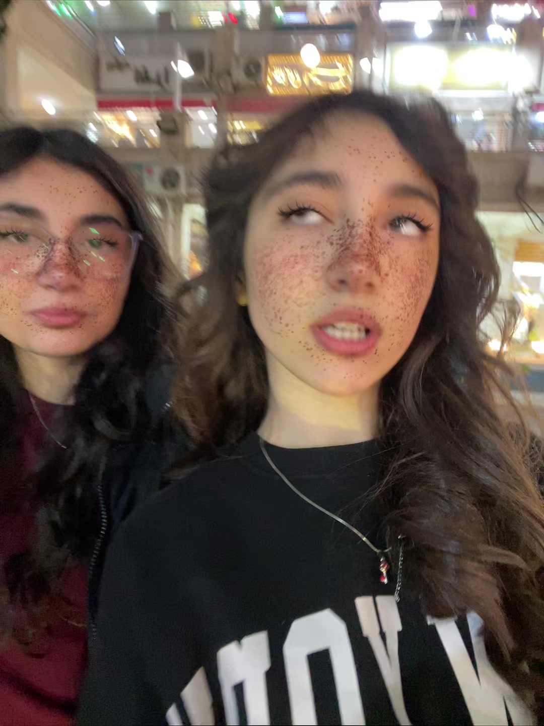 @𝒟