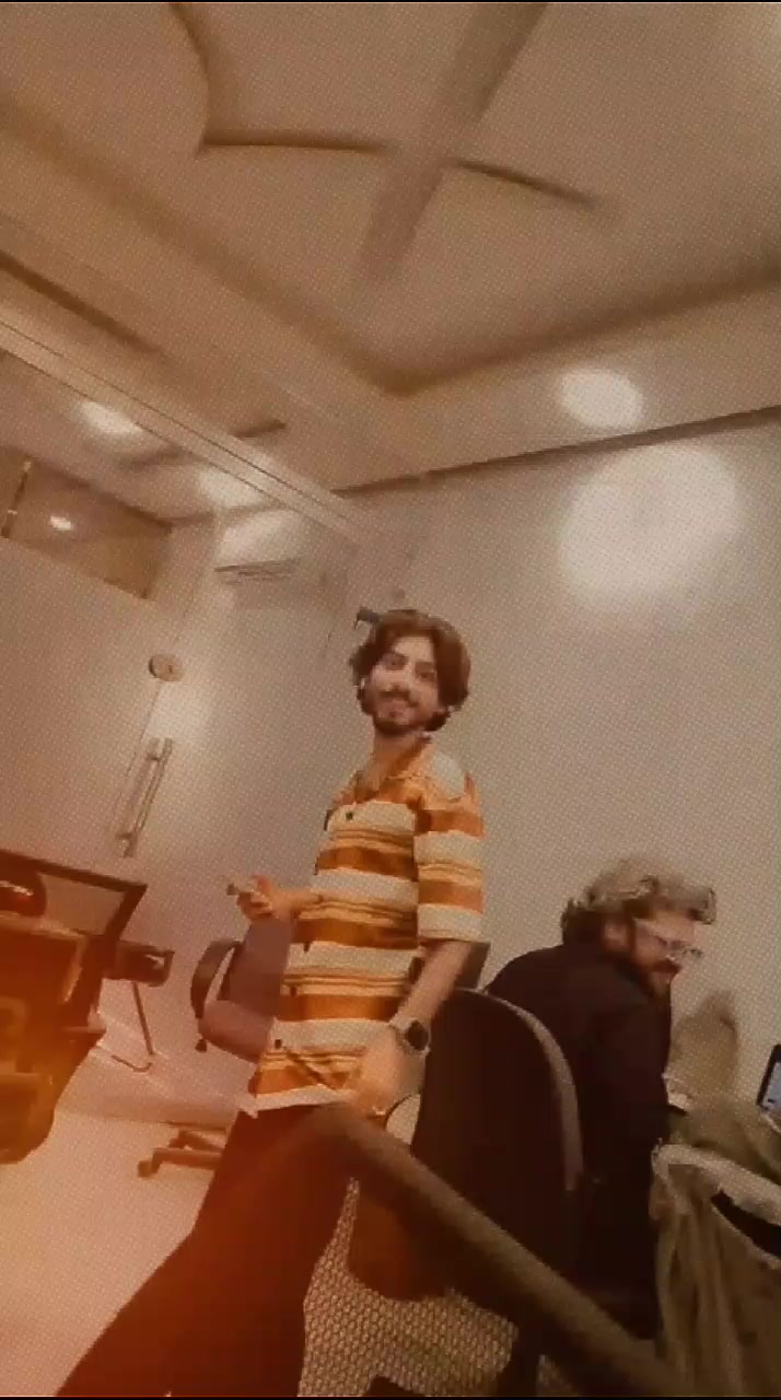 @@(Usama)•FeLonnHeart•🦢•