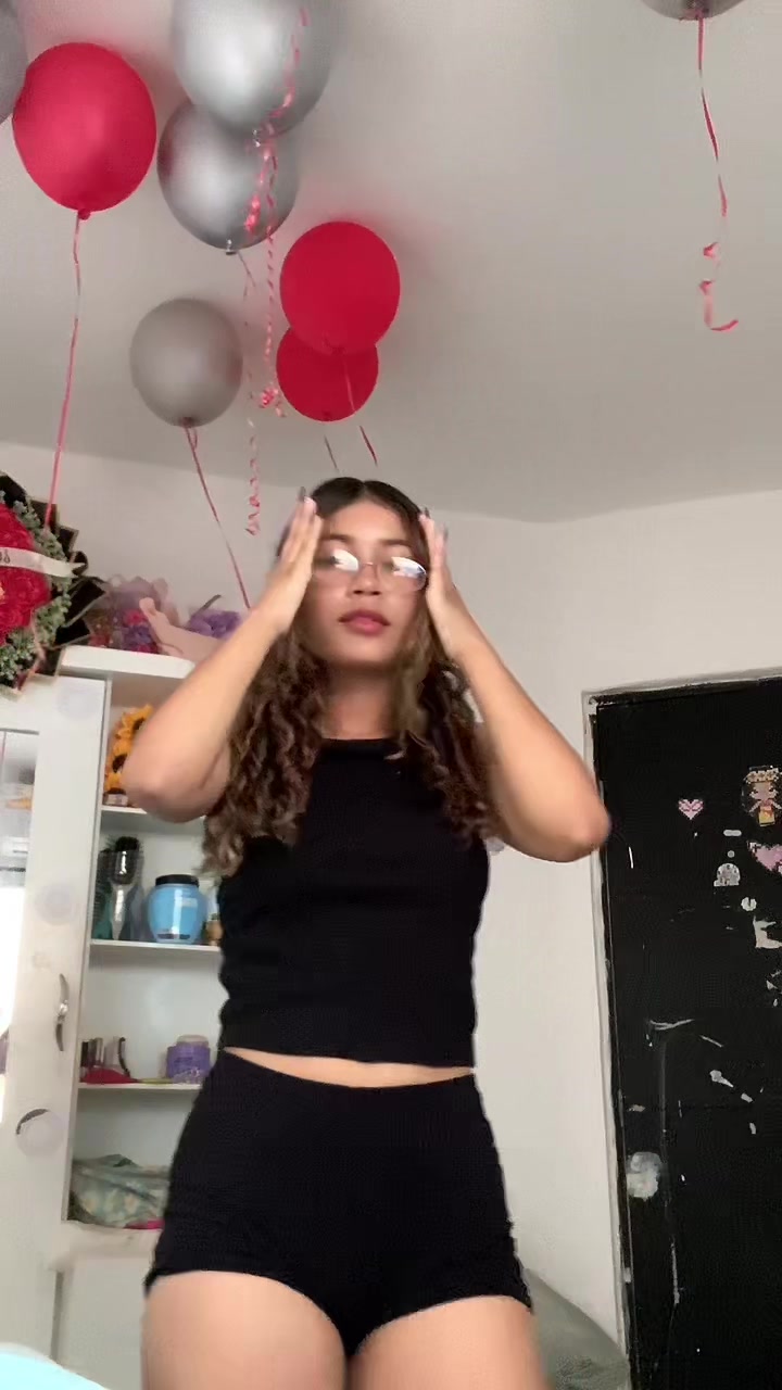 @<helen🎀🫧