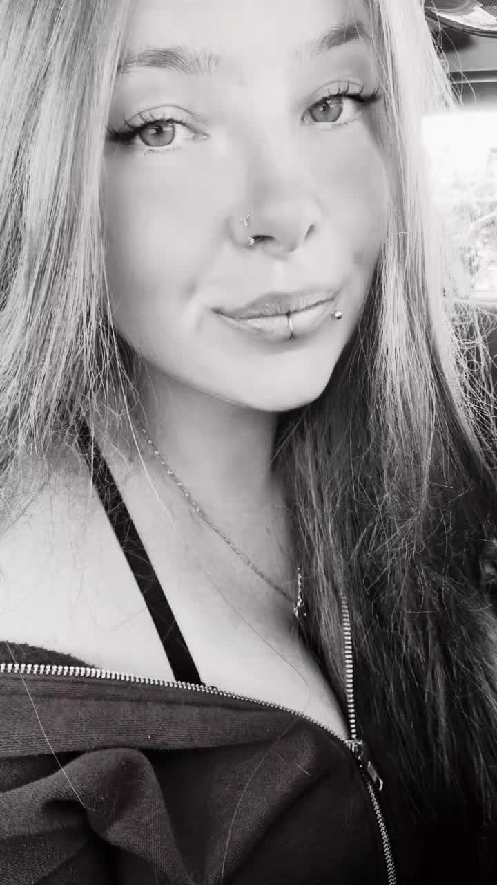 @Flashinaa