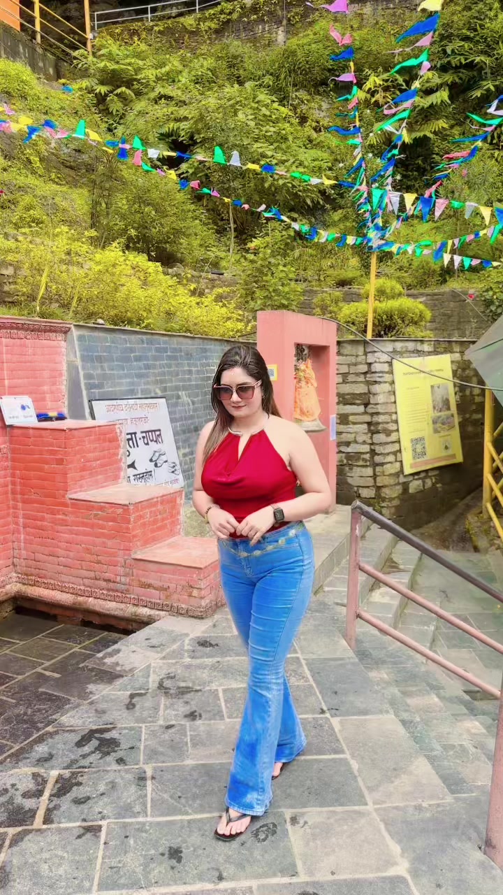@निशा 🌹ठकुरी