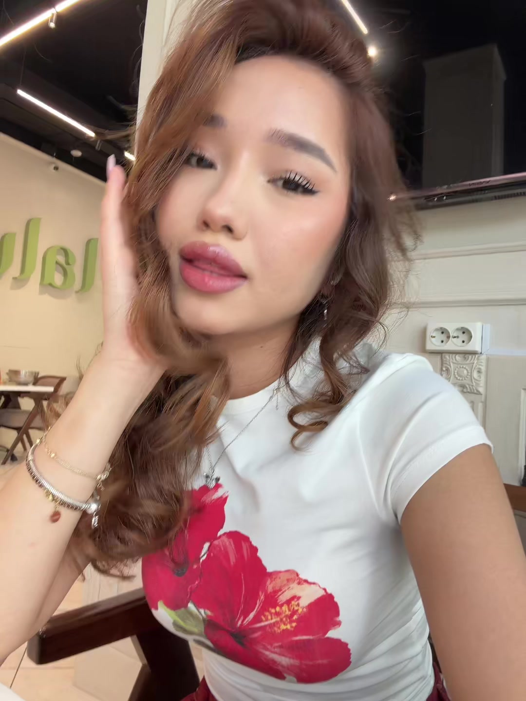@жануля🇰🇿