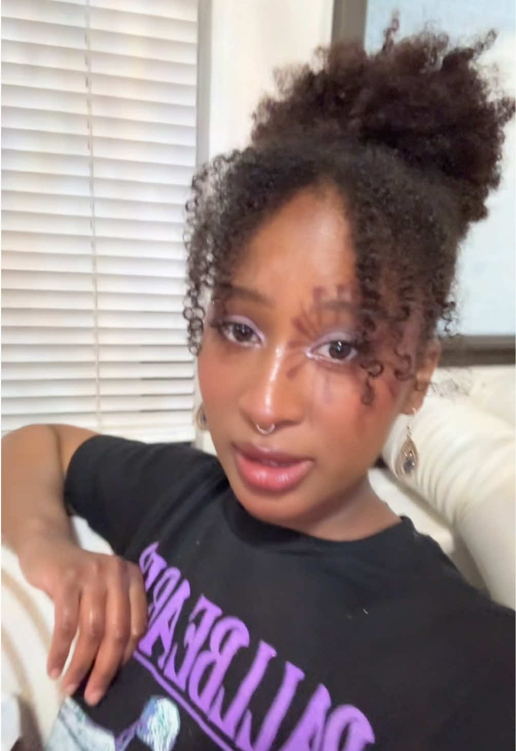 @Liv