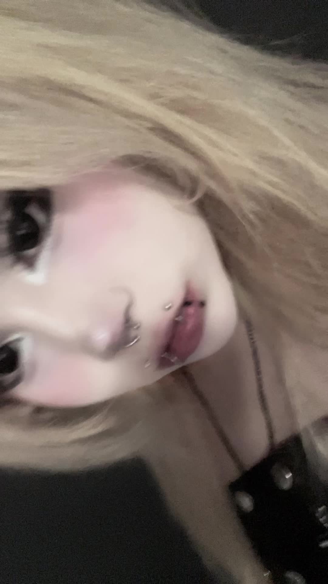 @Layla♡&acute;･ᴗ･`♡