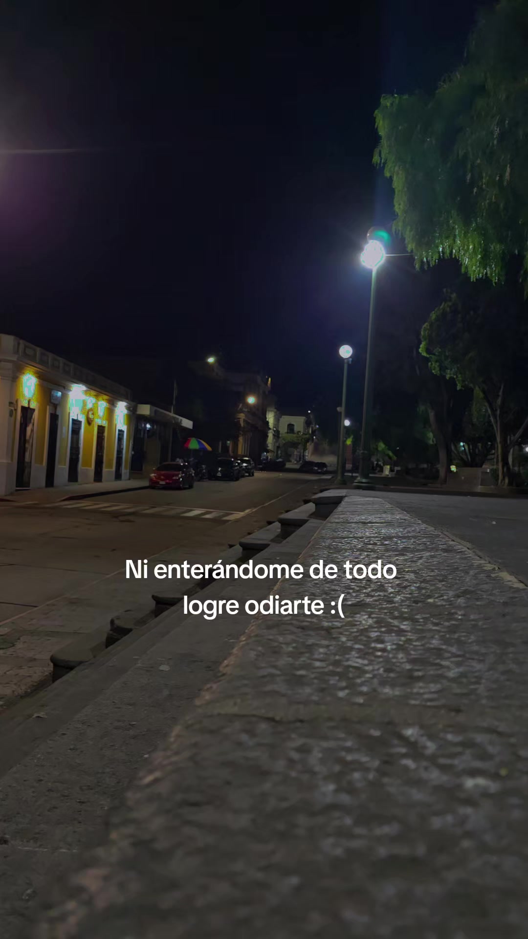 @Emma López シ