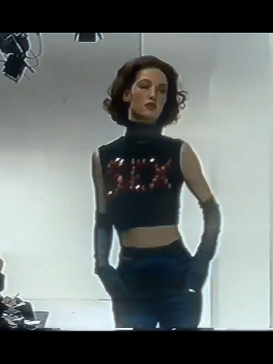 @fashion.runways