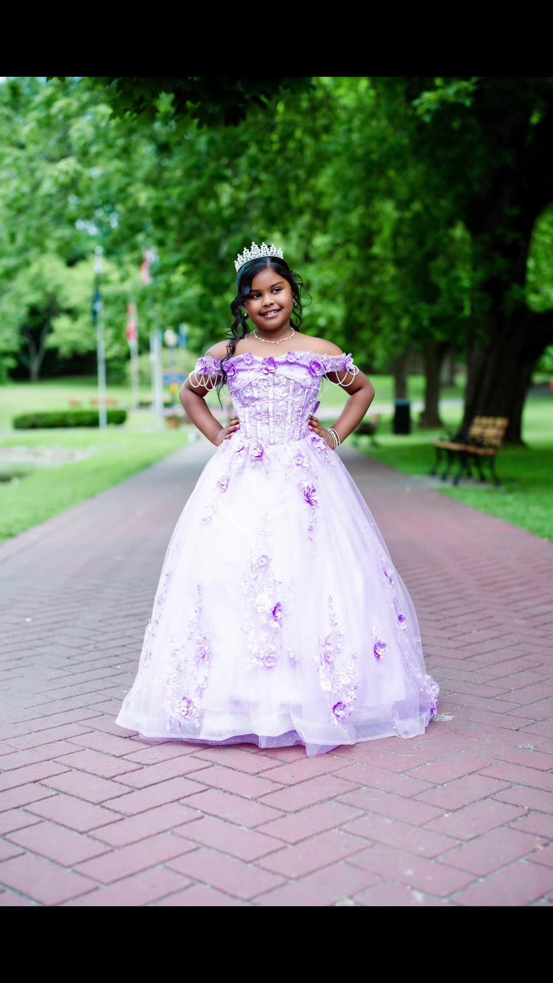 @Anjale Narain💜✨