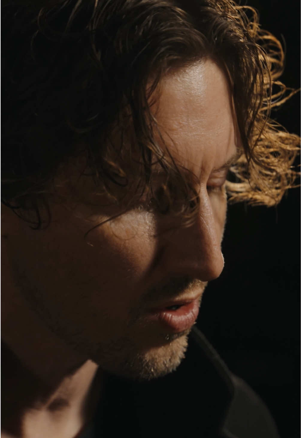 @Dean Lewis