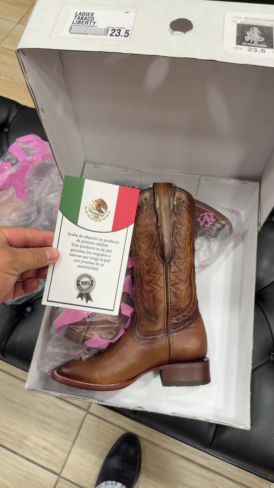 @Lara boots