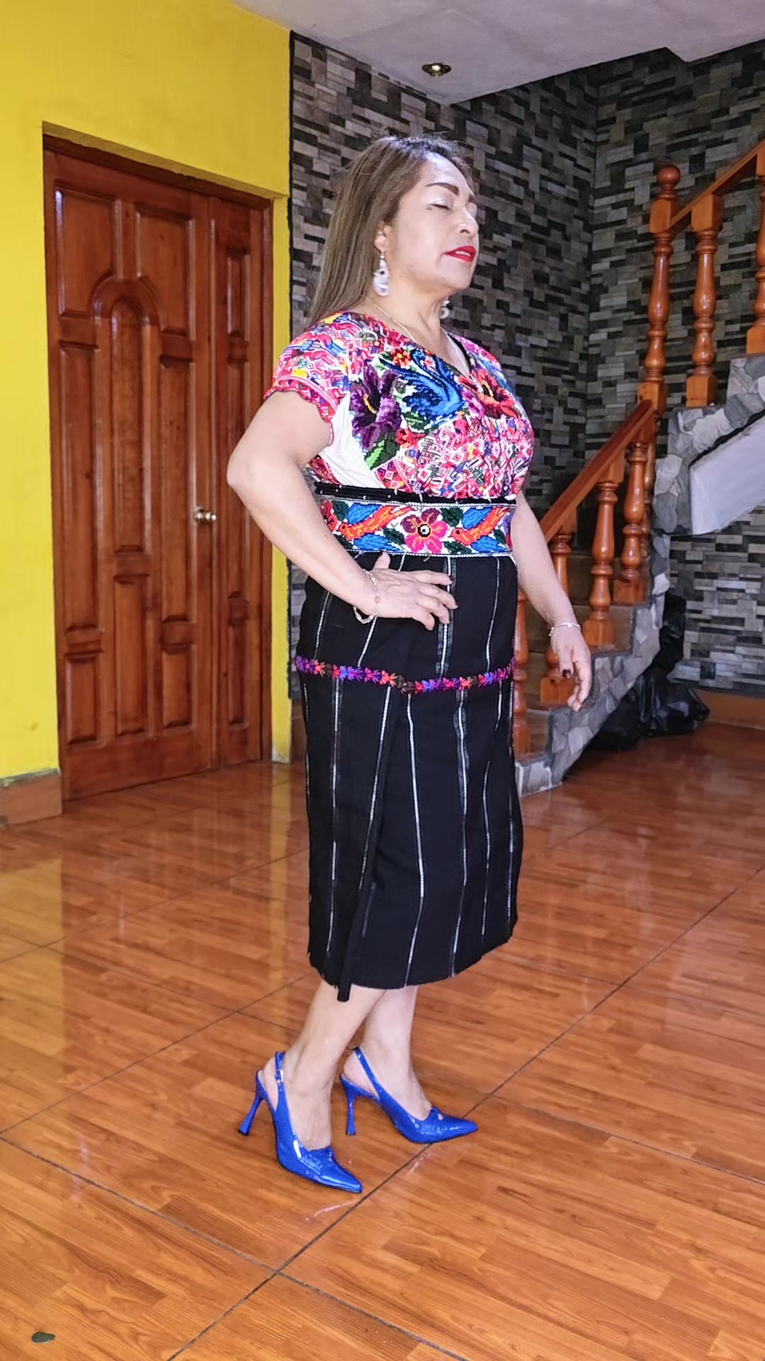 @Gloria Tzoc