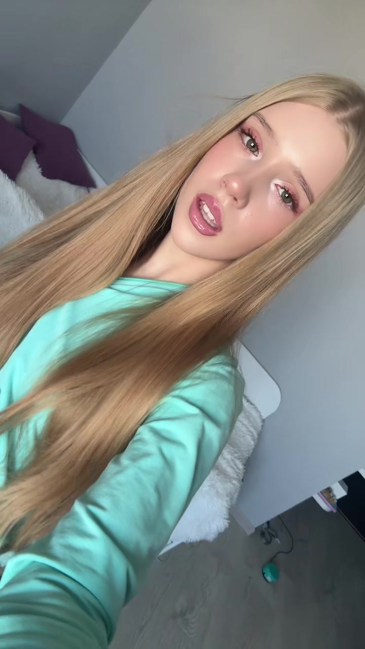@anaqaudas