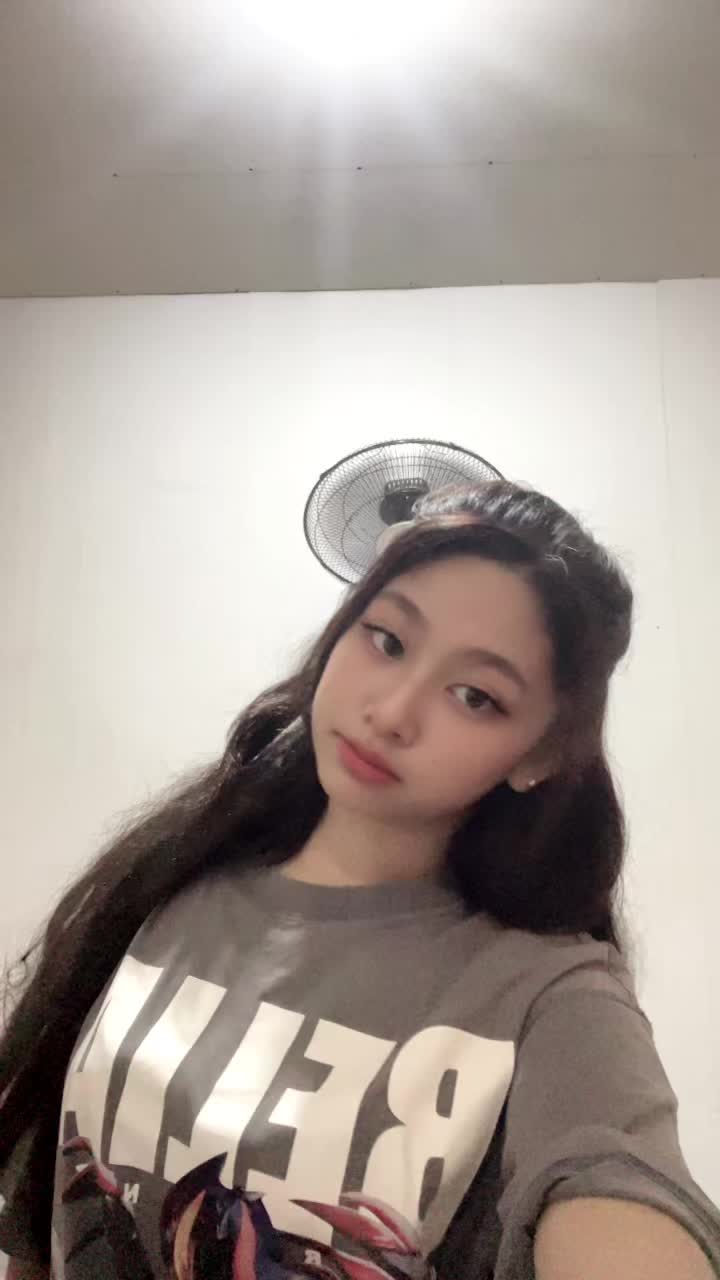 @ash✌️🤪