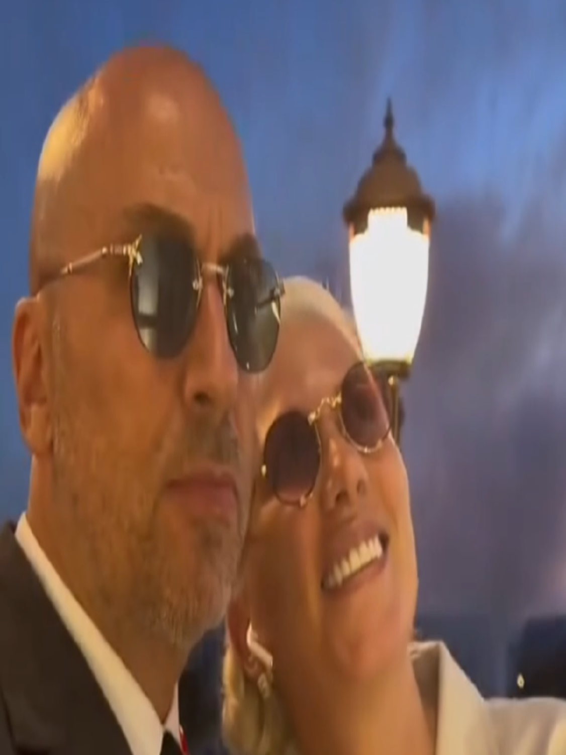@<3 𝄞