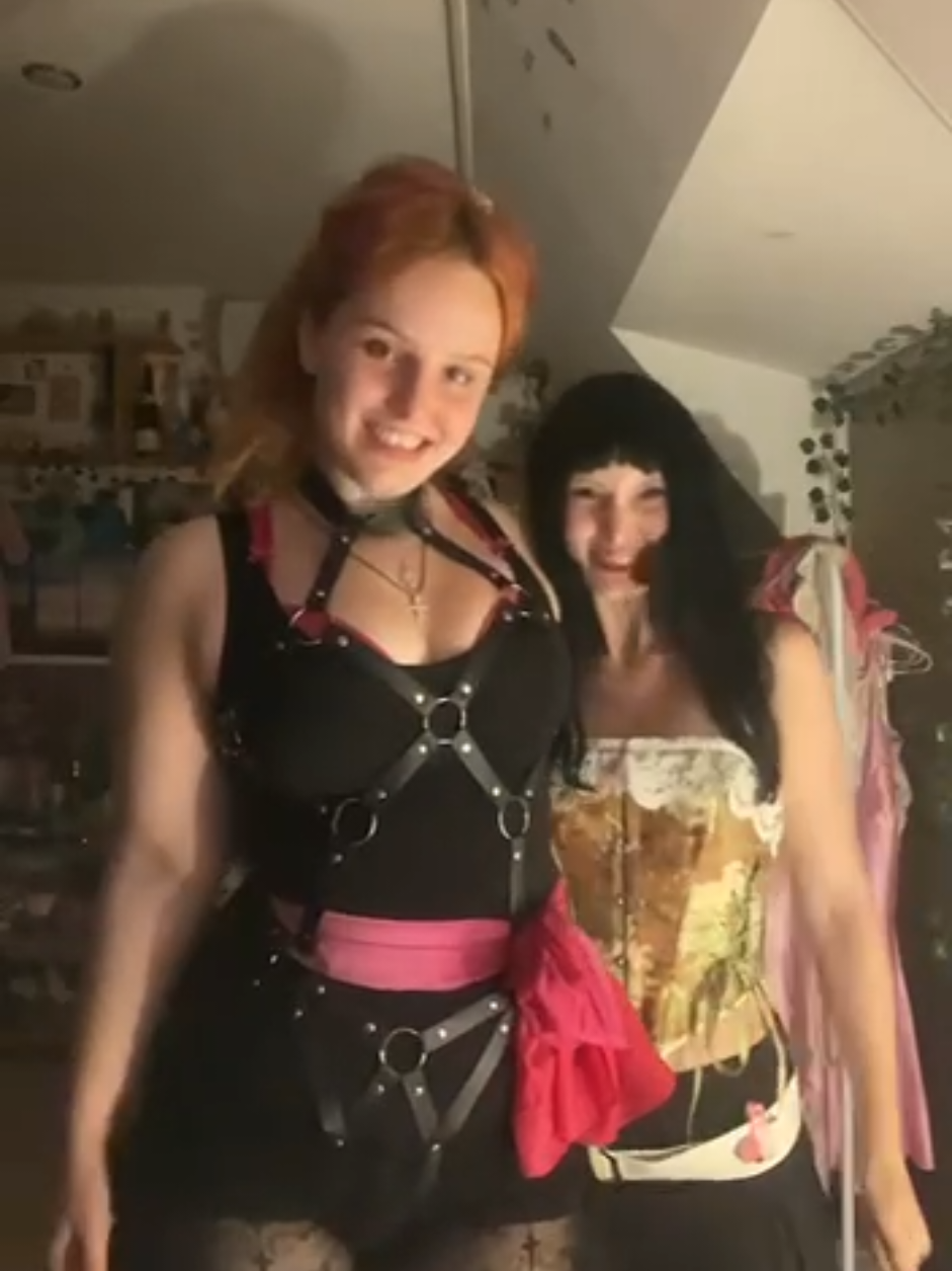 @Anasa