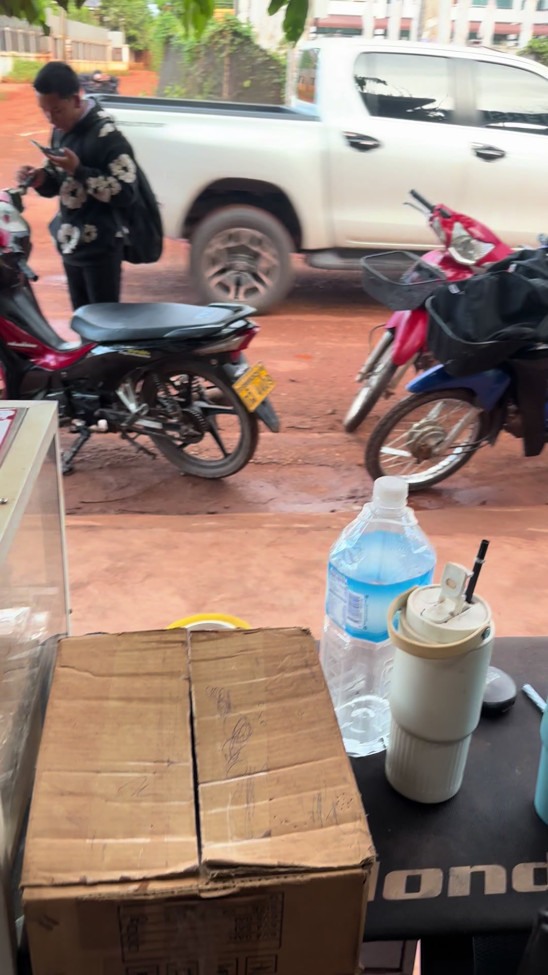 @K.Y.ອາໄຫລ່ແຕ່ງ93