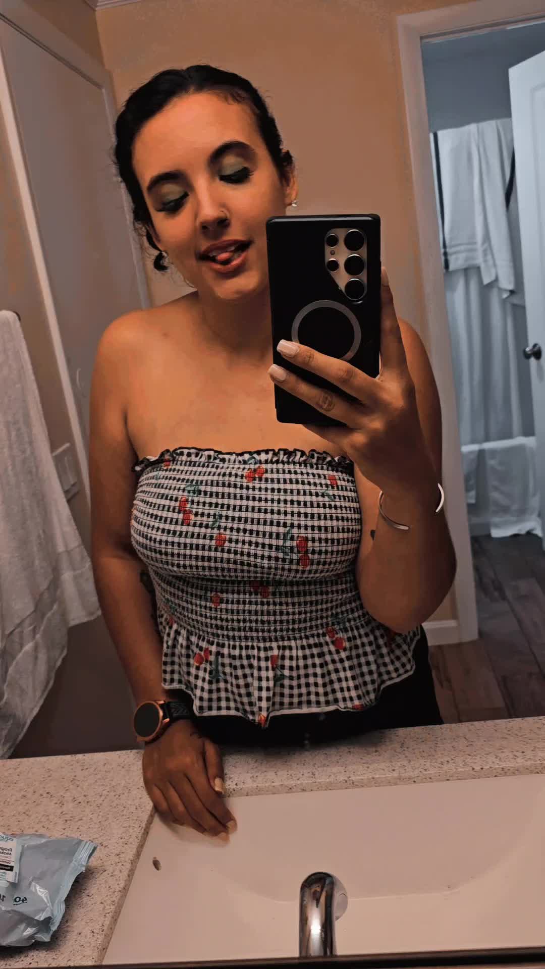 @Satanswitchbaby😘