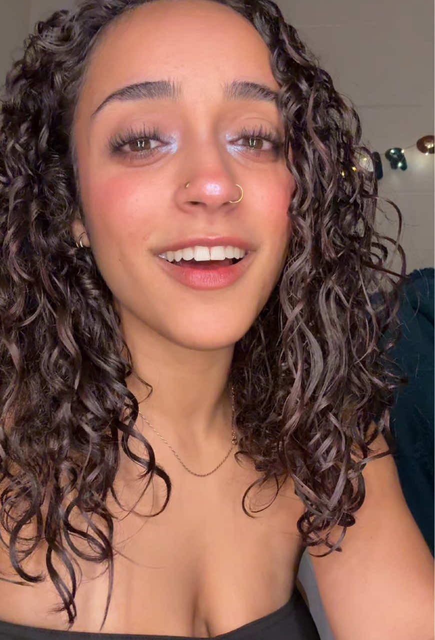 @👣👣