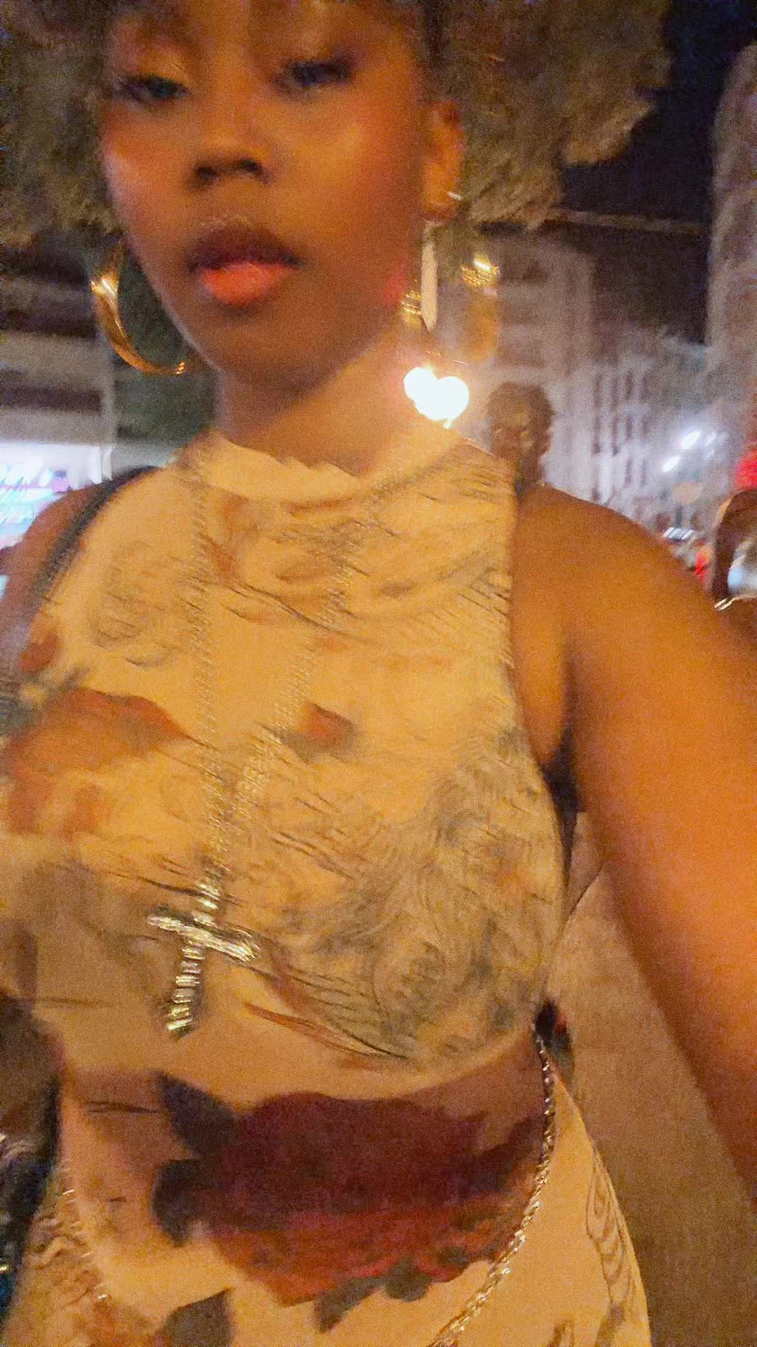 @Mayah christina 🇲🇬🇸🇳