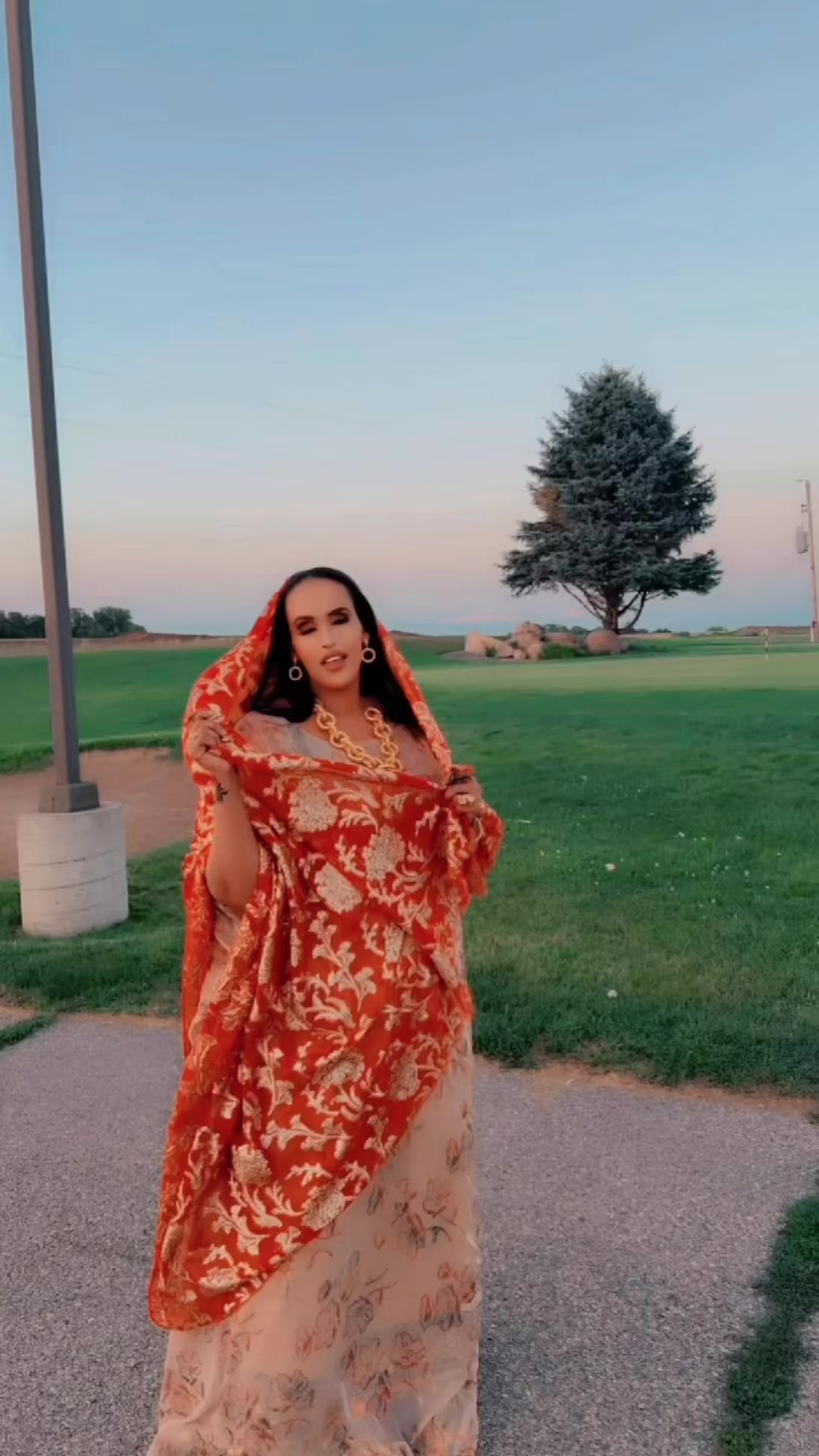 @Real queen❤️
