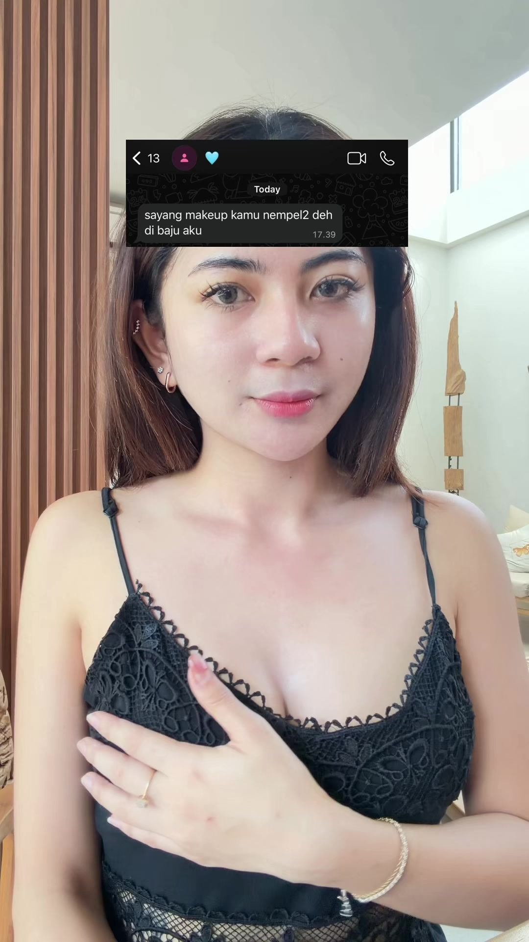 @𝐕