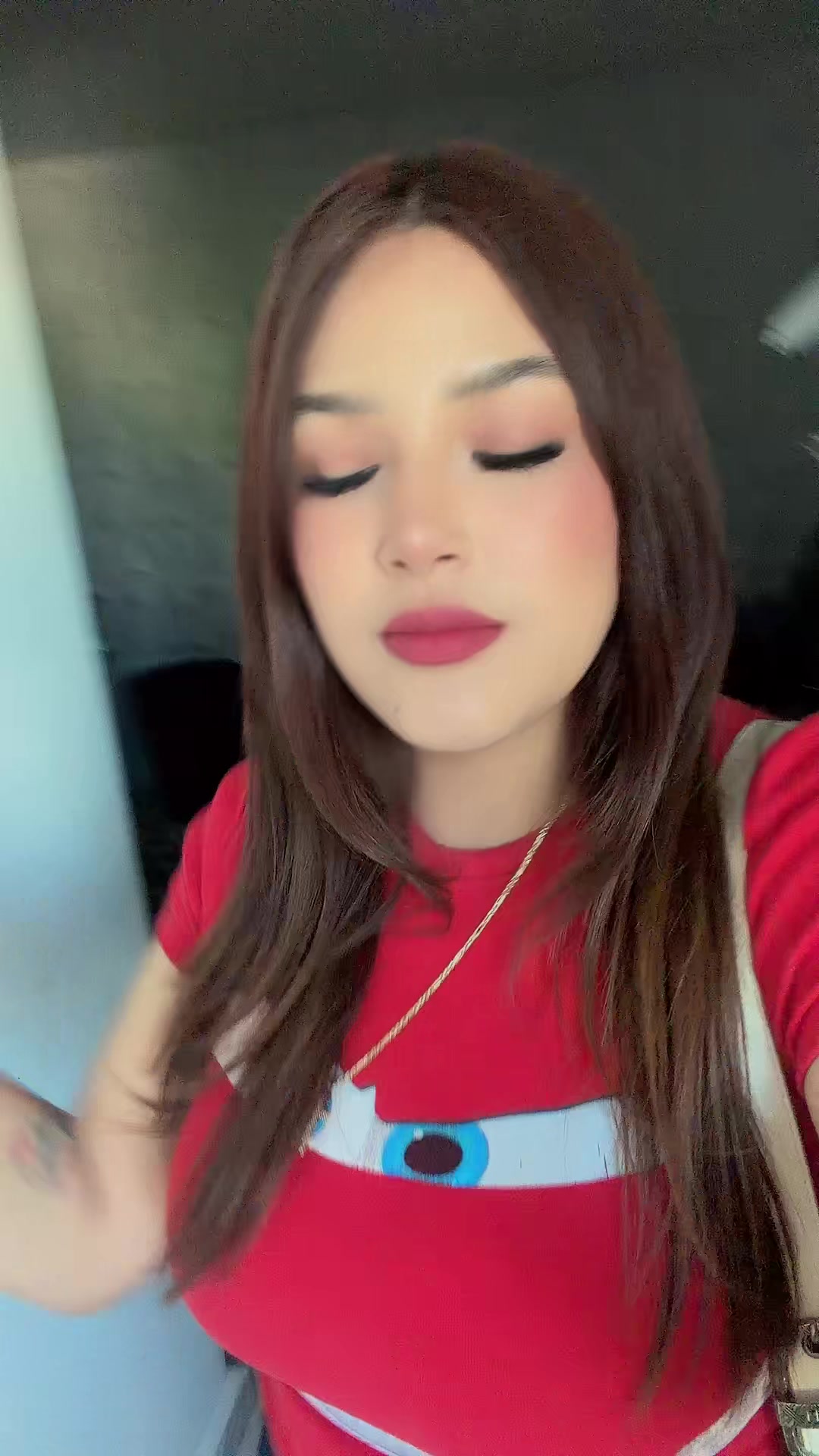 @keniaacamachoo