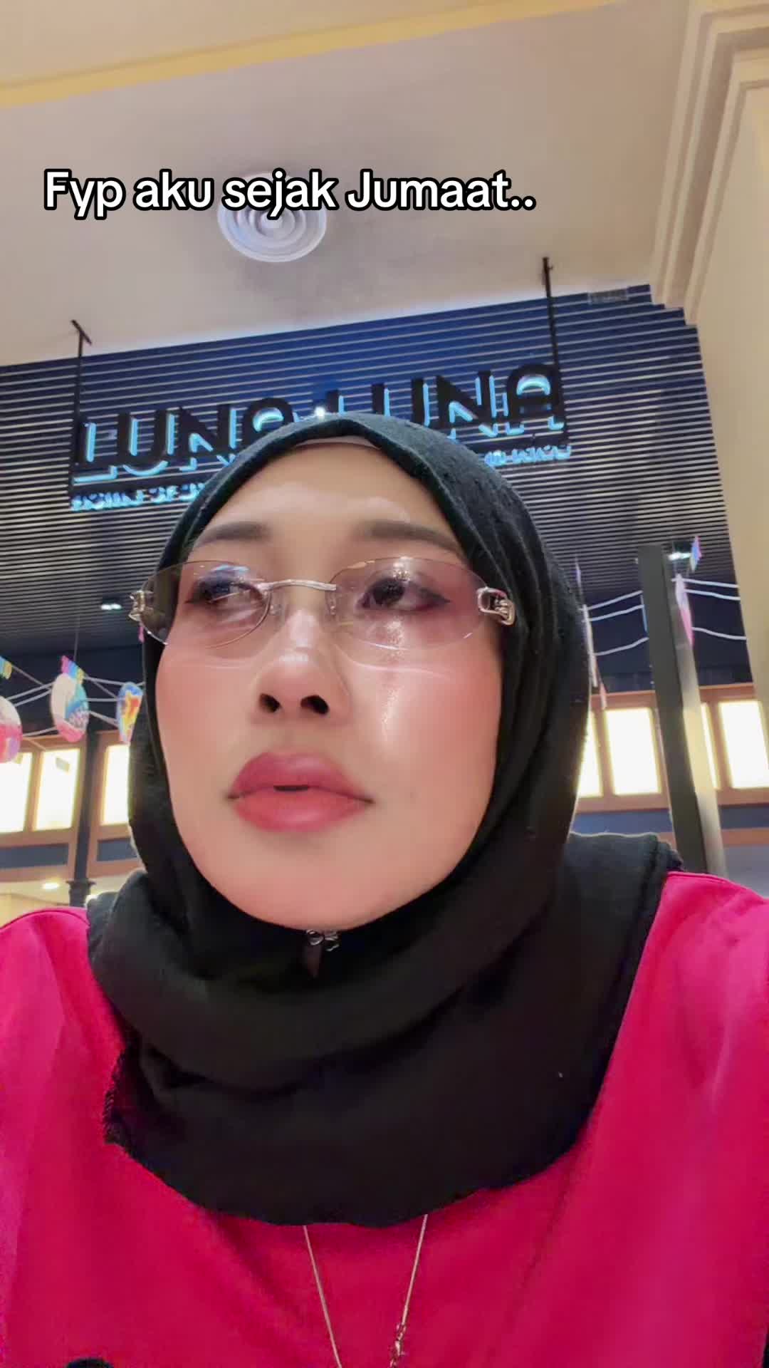 @Nynabukater