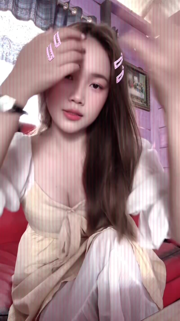 @Randompeoplee