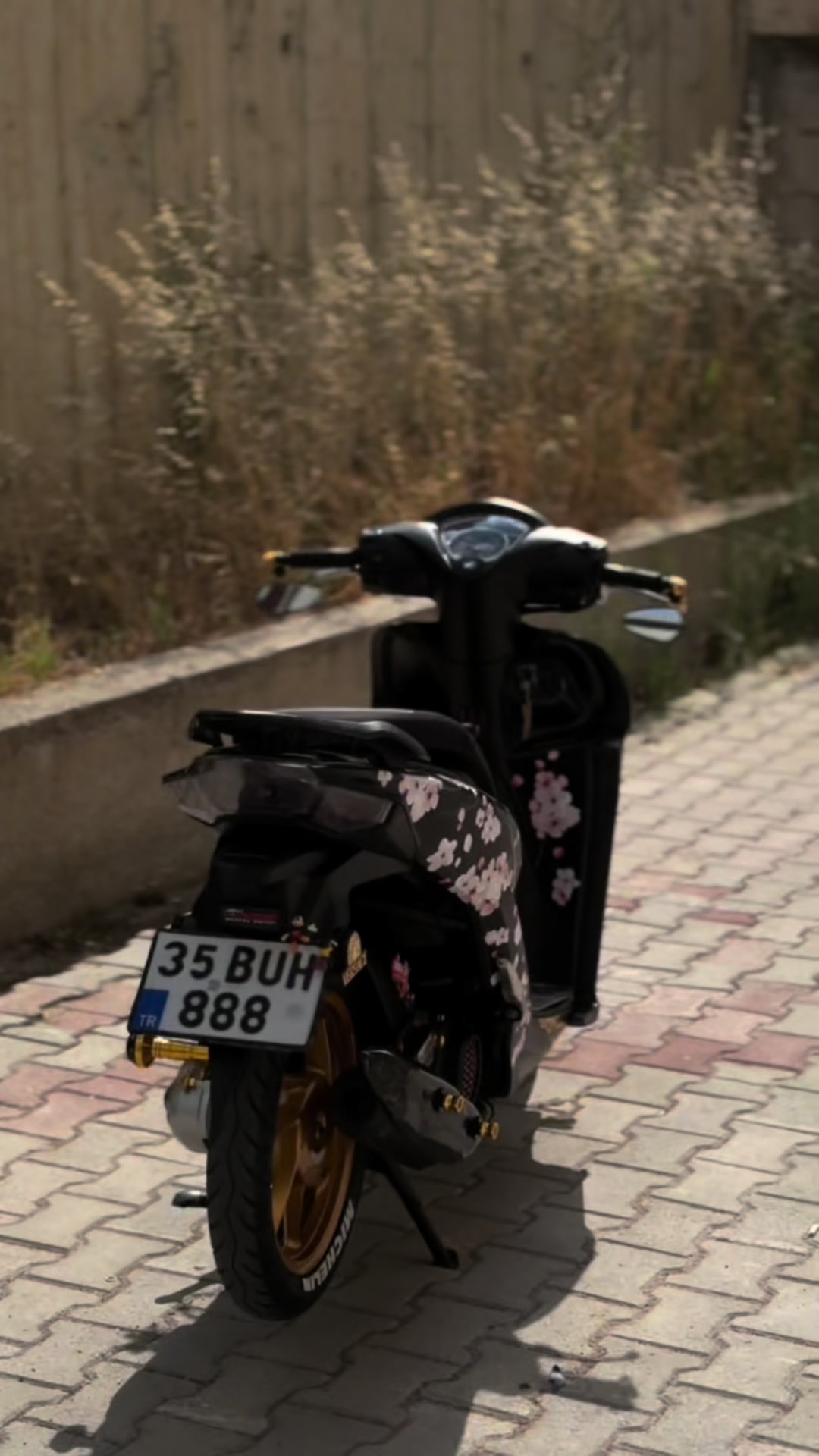 @𝐒𝐓.