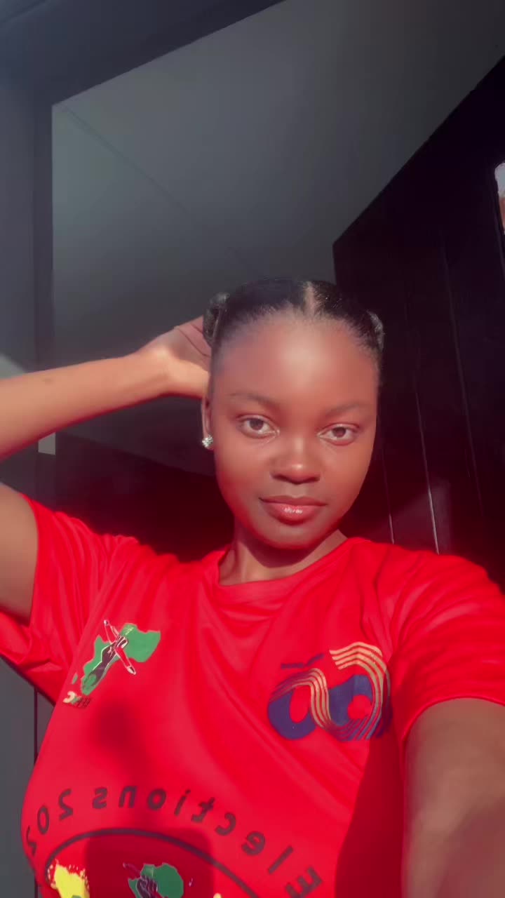 @Portia Shlang'esimnyama.🇸🇿