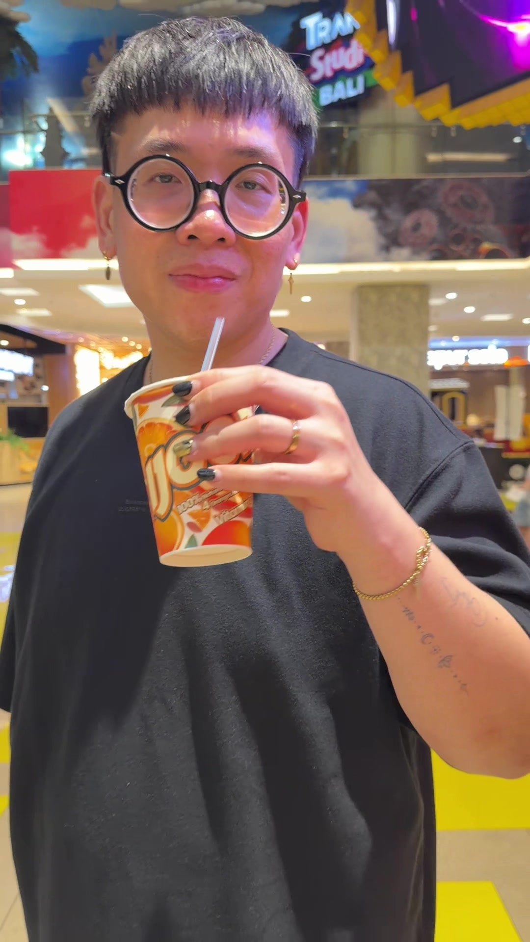 @Aku Makan Yah