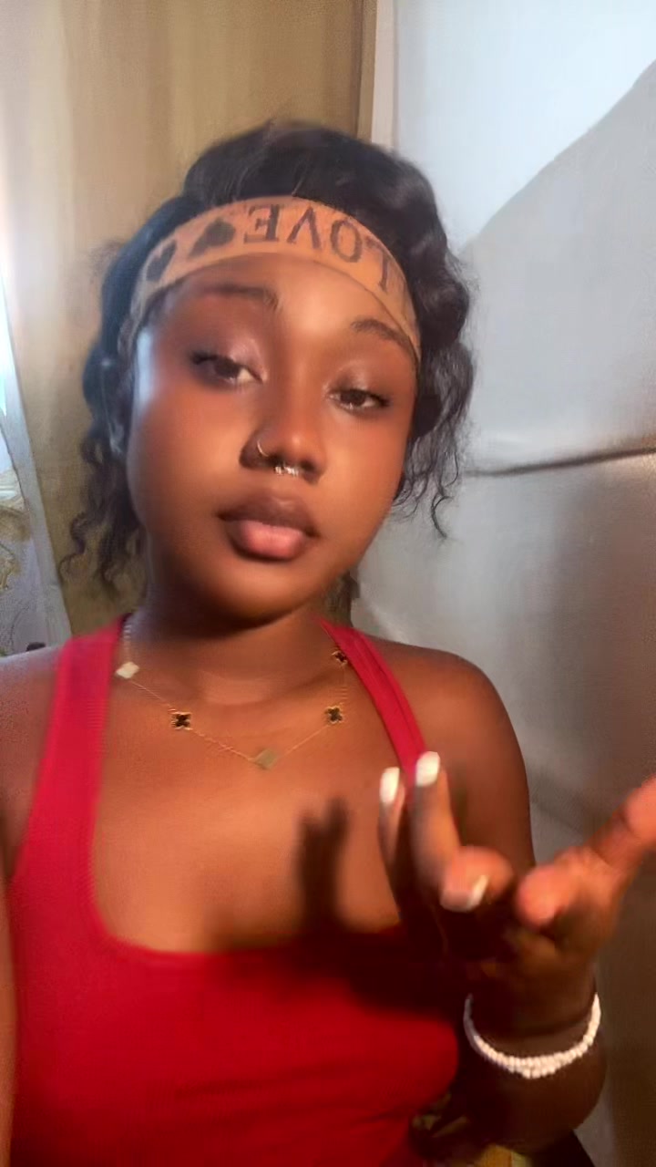 @BaddieCEO✨
