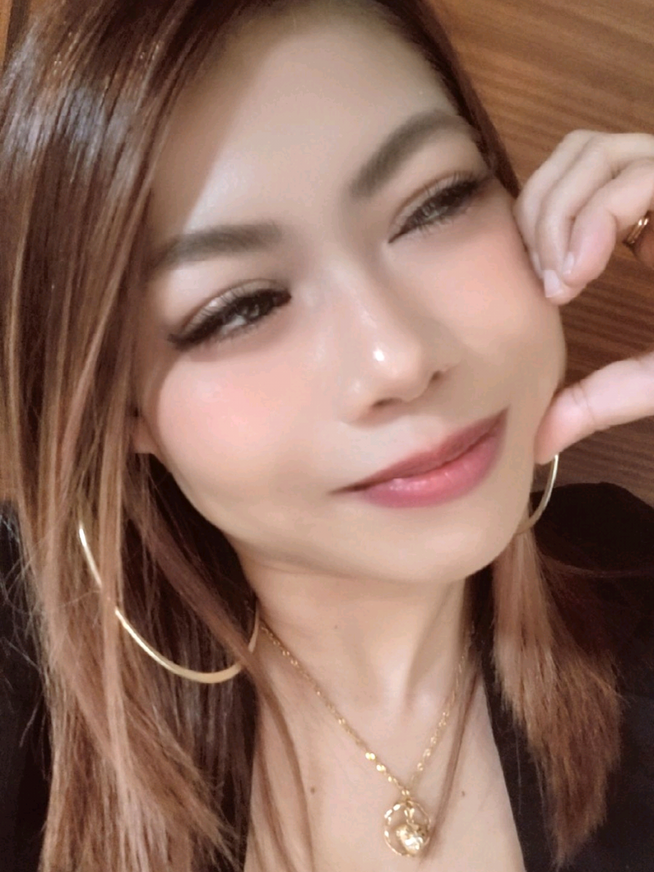 @⭐️🄼🄰🄼🄰 🄻🄰🄳🅈 𝔸.𝕐.ᵀᴹ⭐️