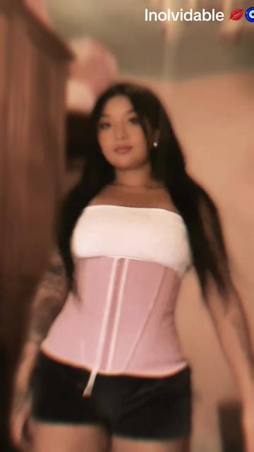 @Bella